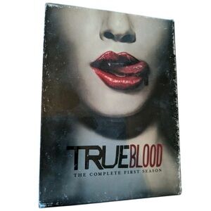 True Blood: The Complete First Season DVD - Red & Black Cover